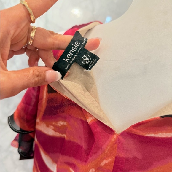 KENSIE Floral Print Cold Shoulder Dress - NWT $108 - WOMEN’S SIZE 8 - Picture 7 of 11